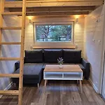 Dom wakacyjny Oaza święty Spokój - Tiny House Z Balią I Jacuzzi Przy Rzece Narew