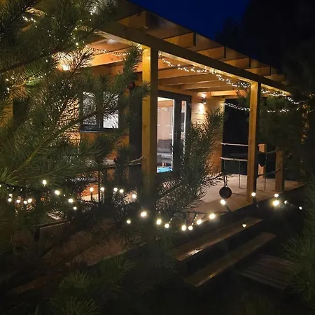 Dom wakacyjny Oaza święty Spokój - Tiny House Z Balią I Jacuzzi Przy Rzece Narew *